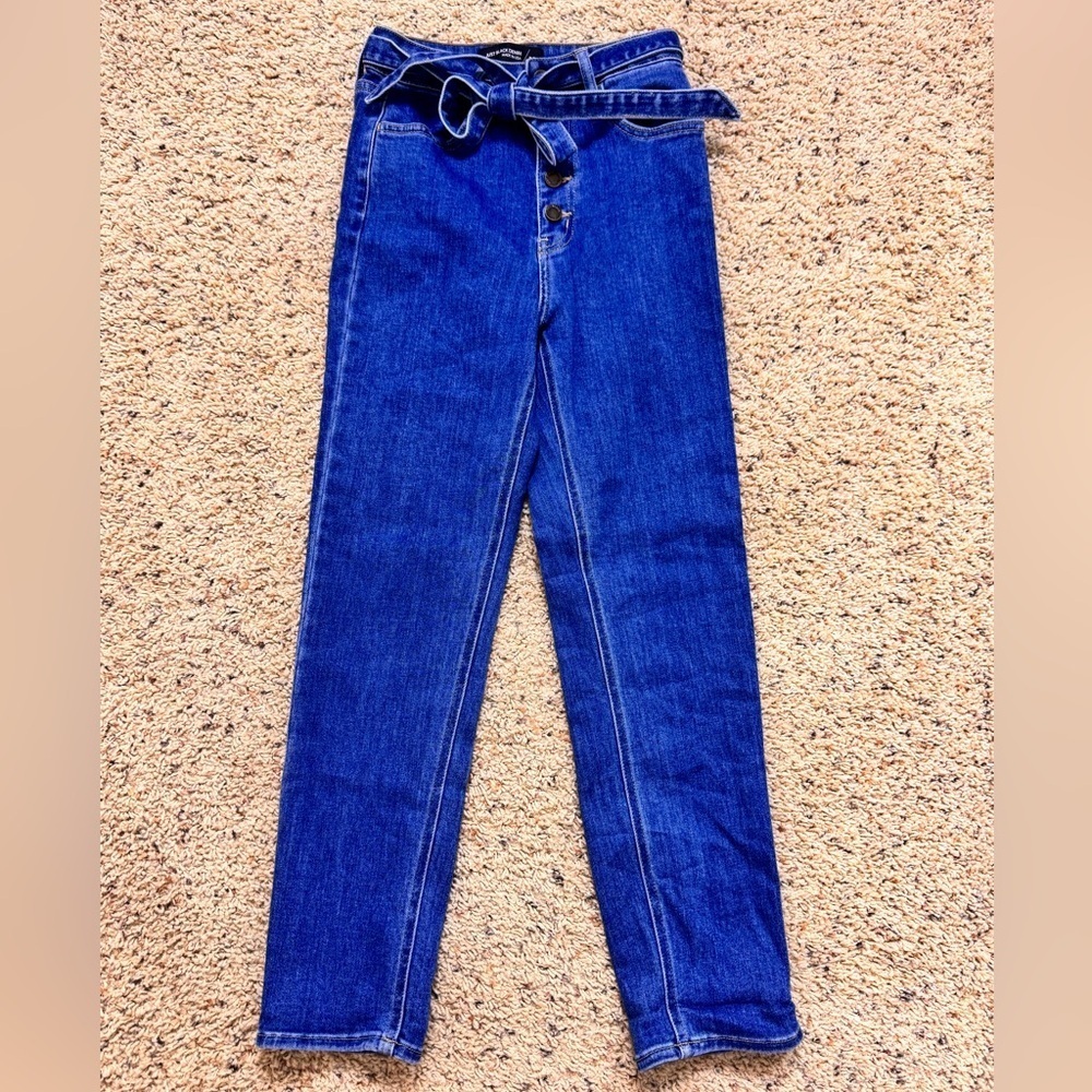 Just Black Women's High Waisted Belted Blue Jeans